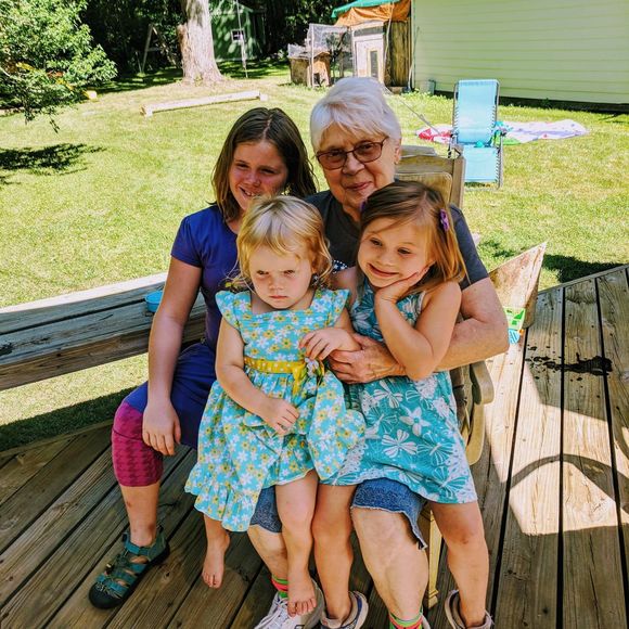 Meet your Posher, Cabria - Picture 1 of 1